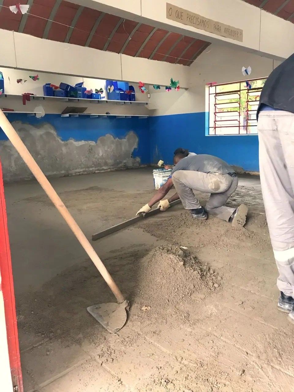 Preparação de base de piso