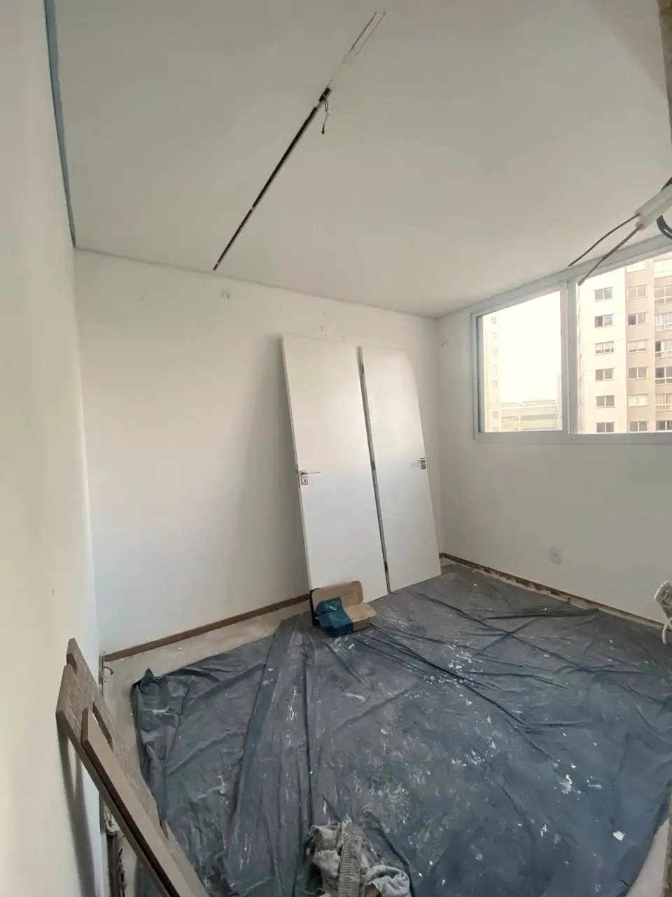 Preparação, bases e revestimentos — reforma do apartamento no Grand Resort Jaraguá, registro 1