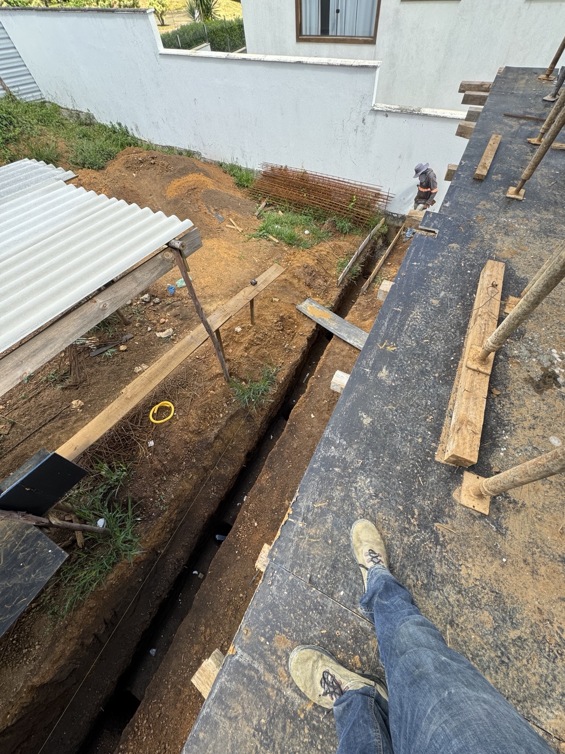 Lajes • Instalações Embutidas • Concretagem — Residência Alphaville, registro 5
